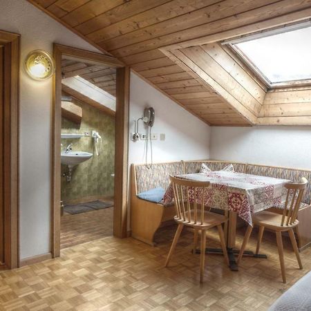 Holiday Apartments Costanzi Ортизеи Экстерьер фото