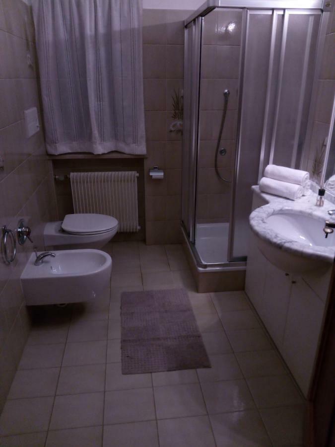 Holiday Apartments Costanzi Ортизеи Экстерьер фото